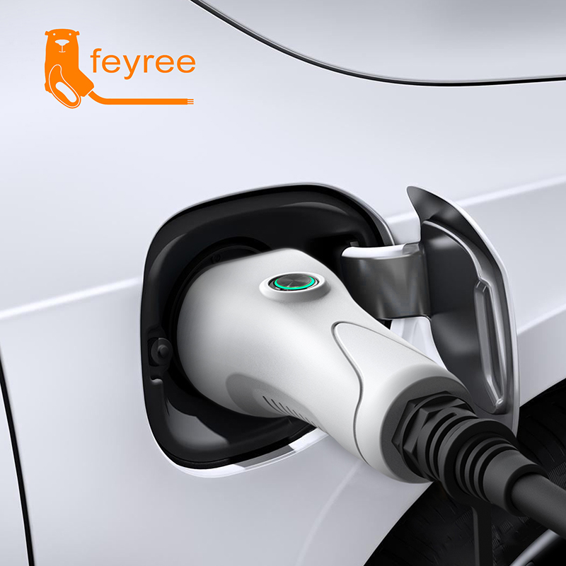 Cavo Feyree V2L per Auto Elett - Outdoor Power Station recensione e prezzo